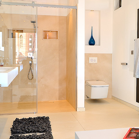 trend_ground-floor-showers-reportage-bathroom_463x463